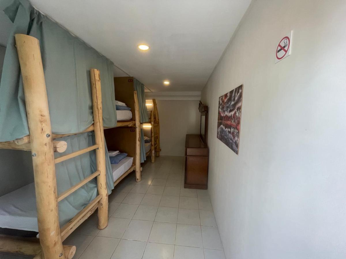 Camp&Hostel Antalia Esterno foto