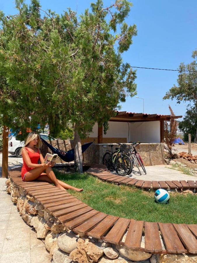 Camp&Hostel Antalia Esterno foto