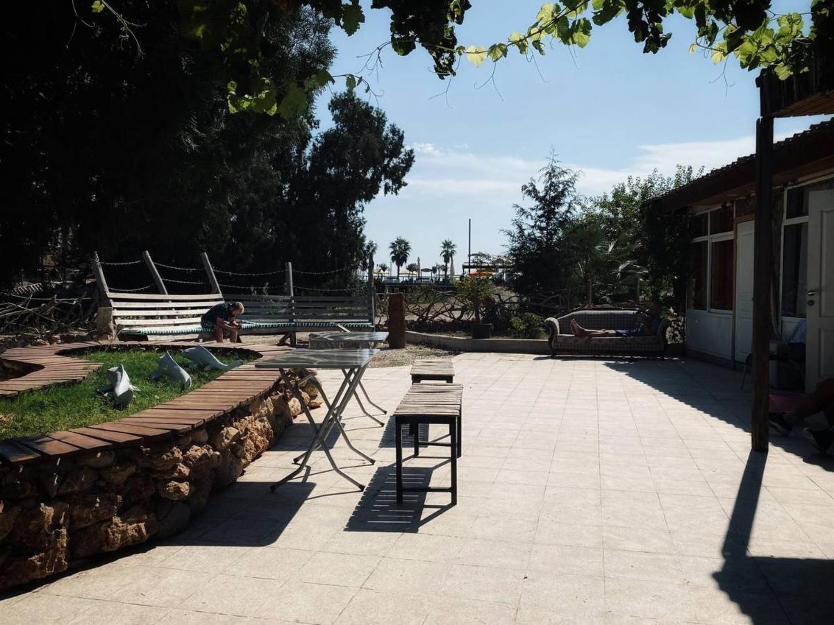 Camp&Hostel Antalia Esterno foto